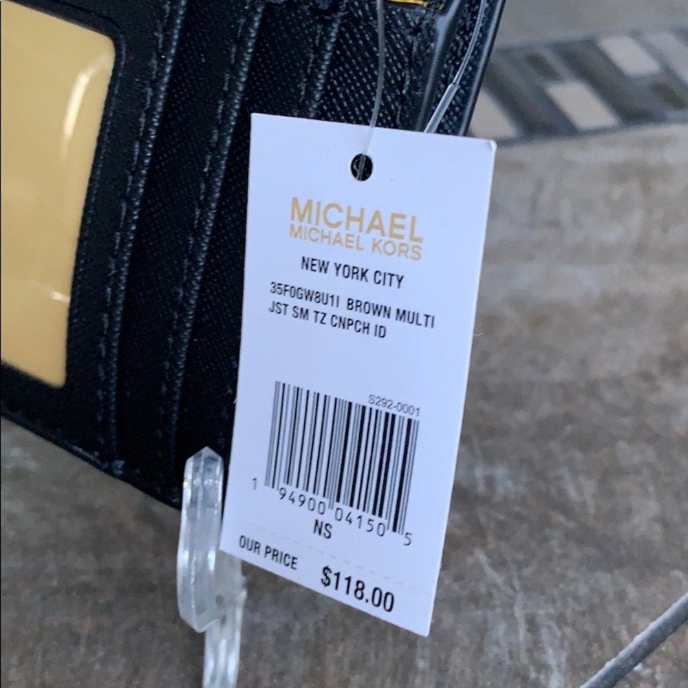 NEW YORK CITY Jet Set Travel Sm TZ Coinpouch - Picture 6 of 16